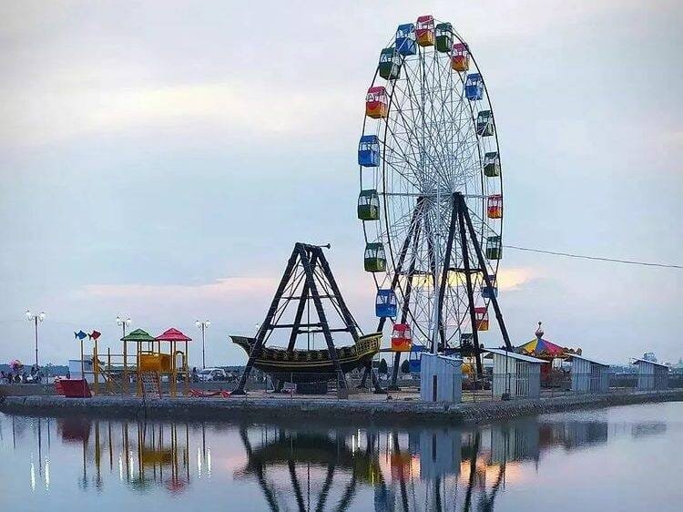 Kolaborasi Perumda dan Triple K Hadirkan Kampoeng Ramadan di Anjungan Teluk Kendari Kolaborasi Perumda dan Triple K Hadirkan Kampoeng Ramadan di Anjungan Teluk Kendari