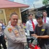 Kapolda Sultra Serahkan 73 Motor Hasil Curian, Warga Kendari Beri Apresiasi