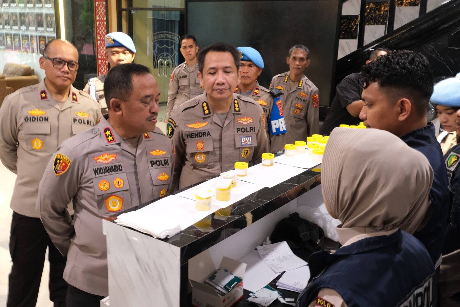 Tindaklanjuti Arahan Kapolri Terkait Pencegahan Narkotika, Polda Sultra Laksanakan Tes Urine Mendadak Tindaklanjuti Arahan Kapolri Terkait Pencegahan Narkotika, Polda Sultra Laksanakan Tes Urine Mendadak