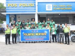 Polantas Menyapa, Satlantas Polresta Kendari Bangun Kedekatan dengan Ojol demi Lalu Lintas Aman