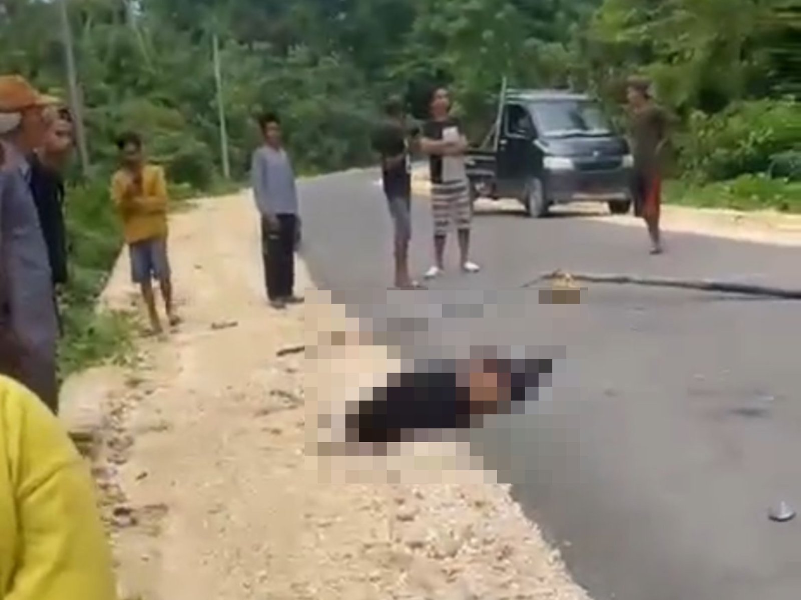 Tabrakan Truk dan Motor di Konawe Kepulauan, 1 Orang Tewas Tabrakan Truk dan Motor di Konawe Kepulauan, 1 Orang Tewas