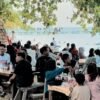 Libur Lebaran, Pantai Berova Kolut Diserbu Ribuan Wisatawan
