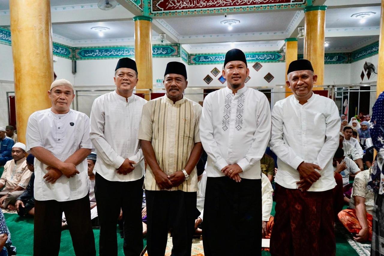 Safari Ramadan di Kampung Salo Kendari, Sudirman Soroti Ancaman Narkotika Safari Ramadan di Kampung Salo Kendari, Sudirman Soroti Ancaman Narkotika