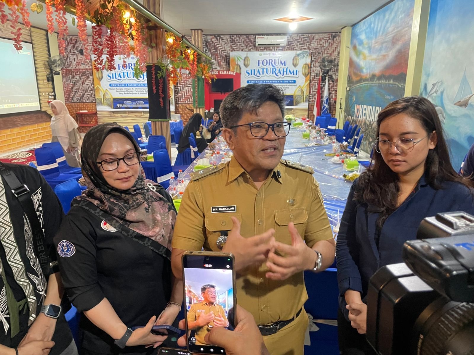 Forum Pentahelix Soroti Akses Penerbangan dan Kesiapan SDM Pariwisata Sultra Forum Pentahelix Soroti Akses Penerbangan dan Kesiapan SDM Pariwisata Sultra