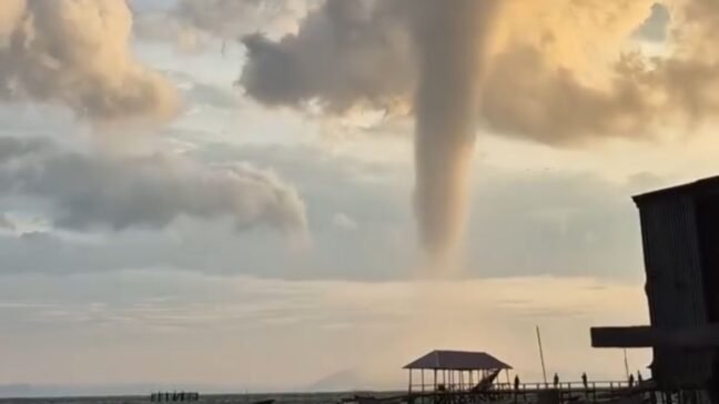Angin Puting Beliung Melanda Kawasan Laut Desa Saponda Konawe, Sempat Diredakan Pakai “Orang Pintar”