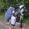 Tak Kuat Menanjak, Mobil Pikap Tabrak Tebing di Jalur Letter S Kolut