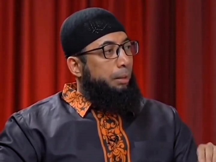 Ustaz Khalid Basalamah Dijadwalkan Isi Tabligh Akbar Bertema “Bahaya Lisan” di Kendari Ustaz Khalid Basalamah Dijadwalkan Isi Tabligh Akbar Bertema “Bahaya Lisan” di Kendari