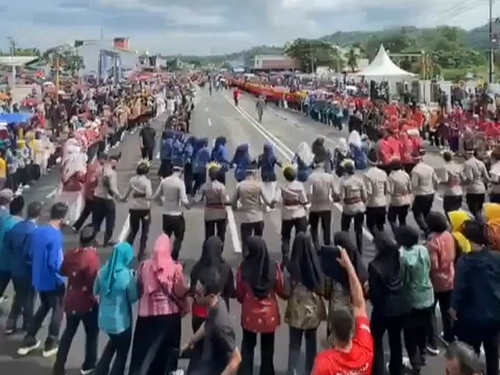 Festival Lulo Massal yang digelar di kawasan Inolobunggadue Central Park (ICP), Kecamatan Unaaha, Kabupaten Konawe, Sulawesi Tenggara (Sultra).