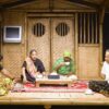 Sarung Tenun Buton Tampil di Podcast Titik Kumpul, Dipakai Arie Kriting hingga Praz Teguh