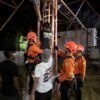 Remaja Panjat Tower di Kolaka Berhasil Dievakuasi Tim SAR dalam Kondisi Selamat