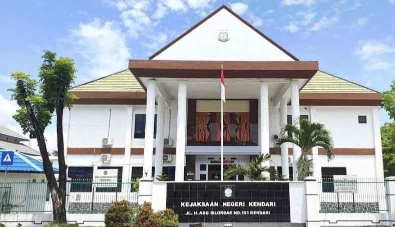 Kejari Kendari Dalami Dugaan Korupsi Proyek Pedestrian Eks MTQ Senilai Rp20,3 Miliar Kejari Kendari Dalami Dugaan Korupsi Proyek Pedestrian Eks MTQ Senilai Rp20,3 Miliar