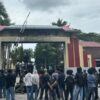 Massa Geruduk Polda Sultra, Tuntut Dugaan Penguasaan Usaha Biliar di Kendari