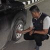 Parkir Sembarangan di Eks MTQ Kendari, Dishub Kempiskan Ban hingga Angkut Motor