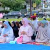 Salat Iduladha di Puuwatu, Wali Kota Kendari Ajak Warga Perkuat Kepedulian Sosial