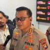 Polisi Dihujani Batu oleh Warga saat Selamatkan Wanita Kendari yang Disekap Pacarnya