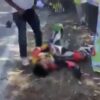 Detik-Detik Pembalap Muna Bersenggolan hingga Terjatuh dan Tabrak Penonton
