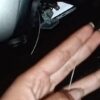 Tali Layangan Terbentang di Jalan Poros Muna Nyaris Celakai Pengendara Wanita