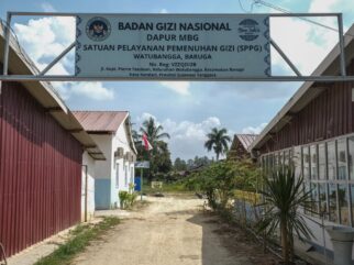 SPPG Watubangga di Kendari Disetop Sementara Usai 57 Siswa Diduga Keracunan MBG