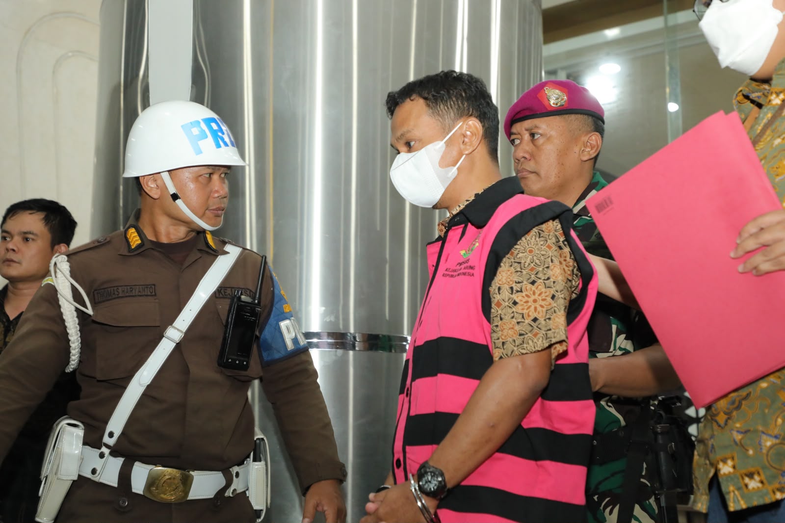 BKD Tunggu Kejagung soal Penindakan ASN Eks Pejabat ESDM Sultra Terlibat Korupsi BKD Tunggu Kejagung soal Penindakan ASN Eks Pejabat ESDM Sultra Terlibat Korupsi