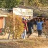 Lahan Diduga Diklaim Sepihak, Warga Ramai-Ramai Kembalikan Plang ke Brimob Polda Sultra