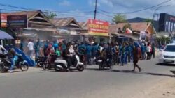 Pelajar SMKN 2 Kendari Rusaki Motor Pengendara, Langsung Kabur saat Dibubarkan