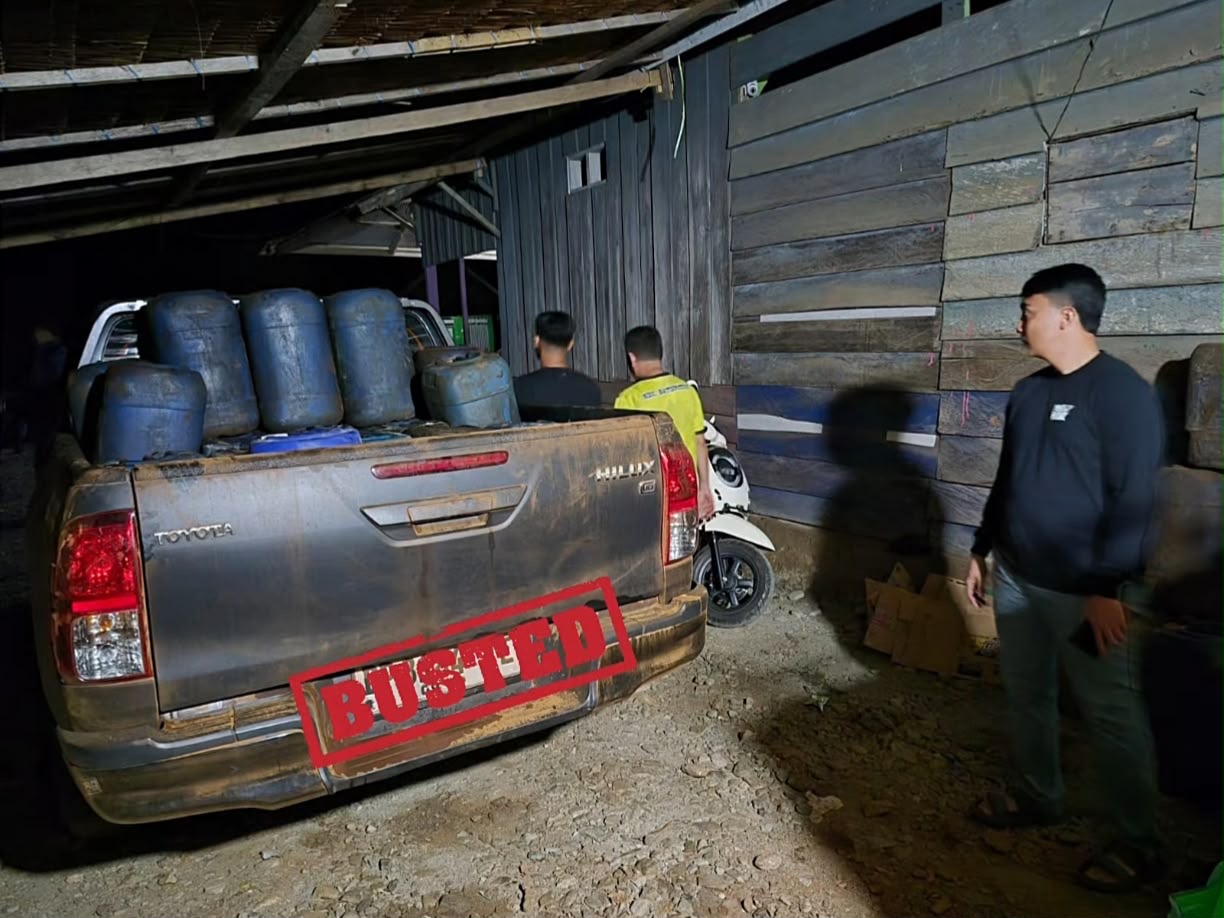 830 Liter Solar Subsidi Diamankan Polisi di Kolut, Diduga Milik ASN 830 Liter Solar Subsidi Diamankan Polisi di Kolut, Diduga Milik ASN
