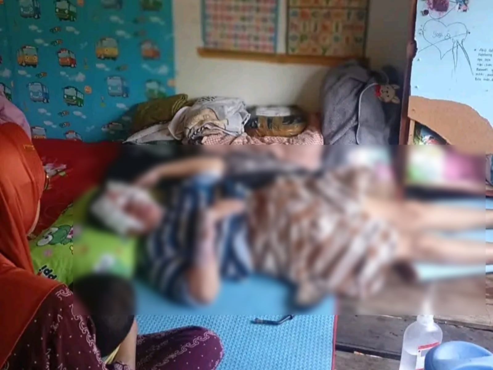 Selamatkan Motor saat Kebakaran, Tangan dan Wajah Warga Busel Melepuh Selamatkan Motor saat Kebakaran, Tangan dan Wajah Warga Busel Melepuh