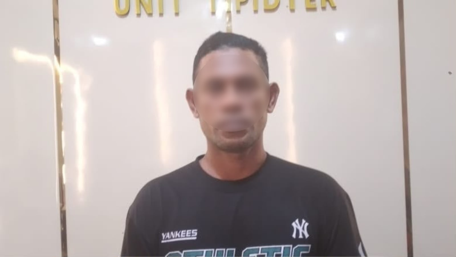 Polresta Kendari Amankan 1 Pelaku Penimbunan BBM Ilegal yang Beraksi di SPBU Rabam Polresta Kendari Amankan 1 Pelaku Penimbunan BBM Ilegal yang Beraksi di SPBU Rabam