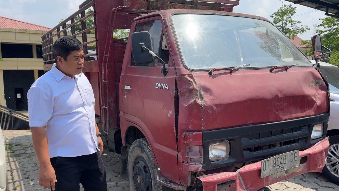 Polisi Ungkap Dugaan Penyalahgunaan Biosolar B50 di Kendari, 450 Liter BBM Disita Polisi Ungkap Dugaan Penyalahgunaan Biosolar B50 di Kendari, 450 Liter BBM Disita