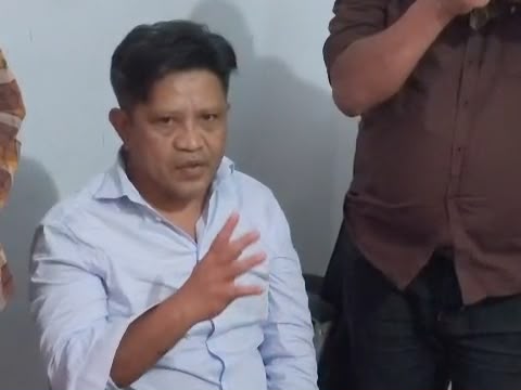 Dengan Wajah Pucat, Kadispar Sultra Minta Maaf Usai Buat Konten Fitnah ke Ridwan Bae Dengan Wajah Pucat, Kadispar Sultra Minta Maaf Usai Buat Konten Fitnah ke Ridwan Bae
