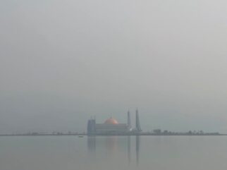 Kebakaran Lahan di Sejumlah Daerah Sultra Juga Jadi Penyebab Asap Tipis Selimuti Langit Kendari