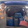 Satpol PP Kendari Pergoki Mobil Isi BBM di SPBU Rabam Pakai 15 Jeriken