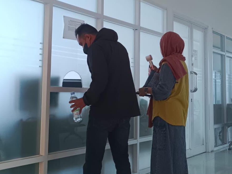 2 CPNS DPMPTSP Sultra Terduga Pelaku Perselingkuhan Kedapatan Urus Berkas Seleksi SK 100 Persen 2 CPNS DPMPTSP Sultra Terduga Pelaku Perselingkuhan Kedapatan Urus Berkas Seleksi SK 100 Persen